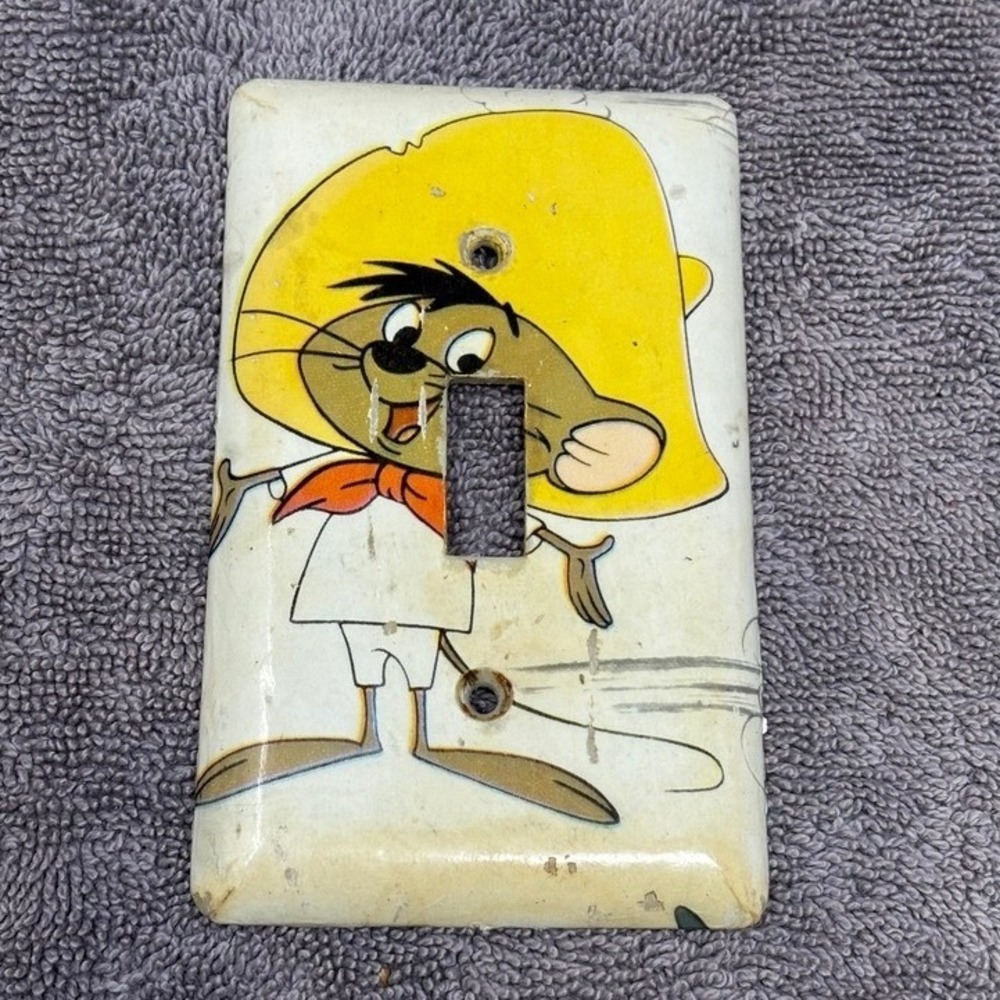 VTG GE Speedy Gonzales Light Switch Cover  Looney Tunes Retro Plate